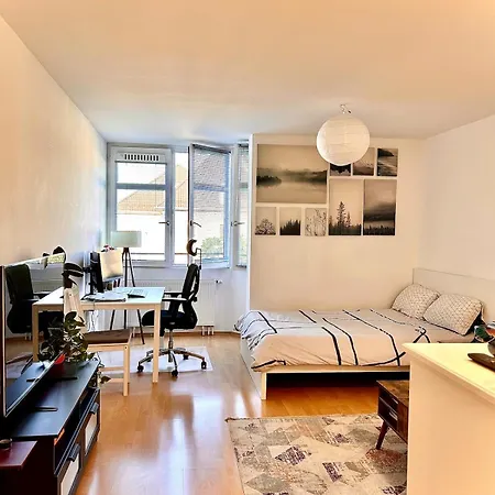 公寓 Beautiful Cozy Flat In